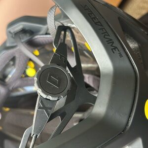 Fox Steadframe Pro Helmet L- Black new with one ding on back and minor scratches